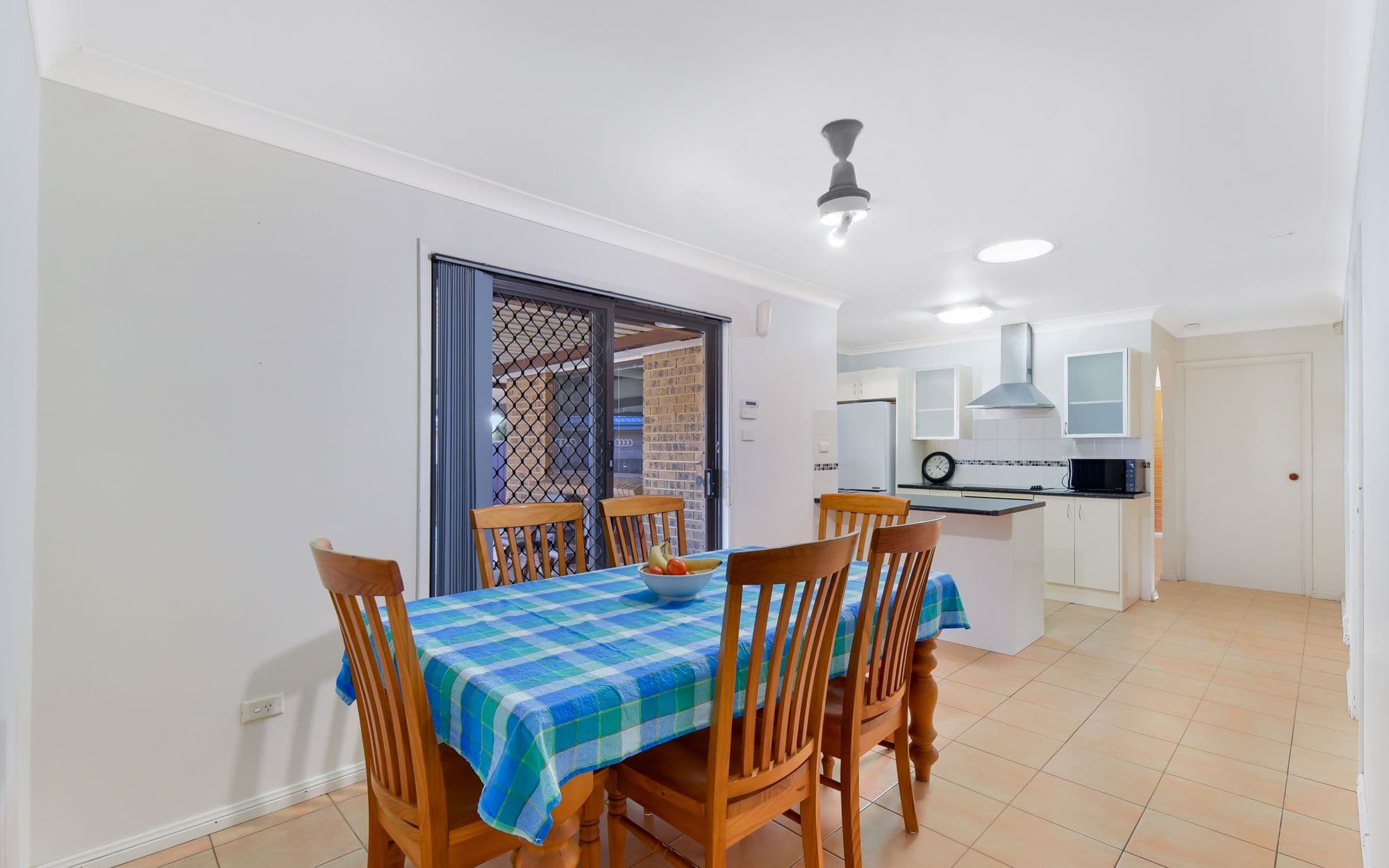 18 Chaperon Crescent, Minto NSW 2566, Minto - Thumbnail 6