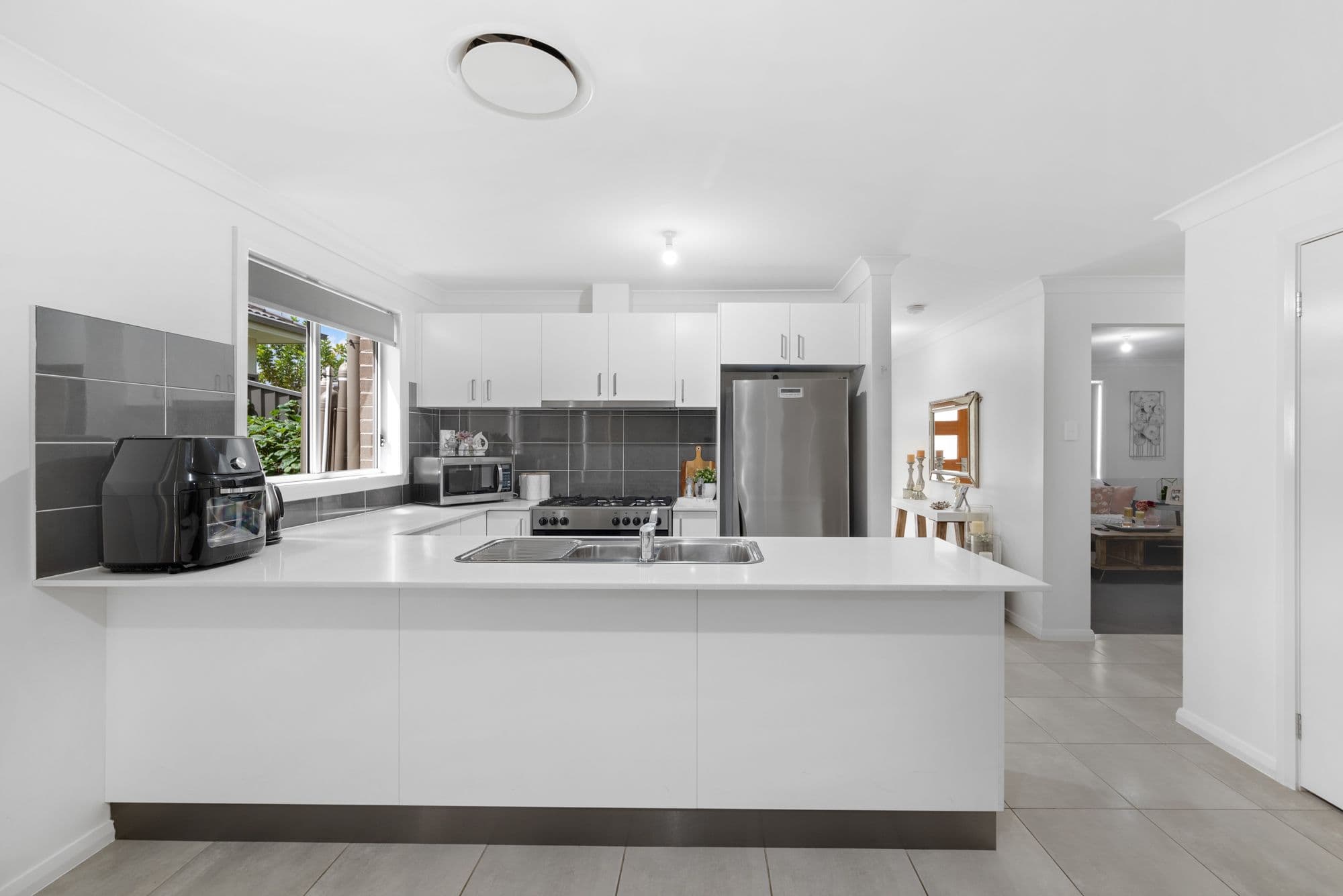 19A Coral Flame Circuit, Gregory Hills NSW 2557, Gregory Hills - Thumbnail 3