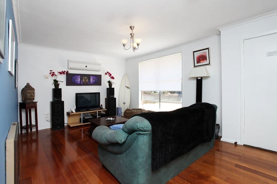 11 Muirhead Crescent, WERRIBEE VIC 3030, Werribee - Thumbnail 3