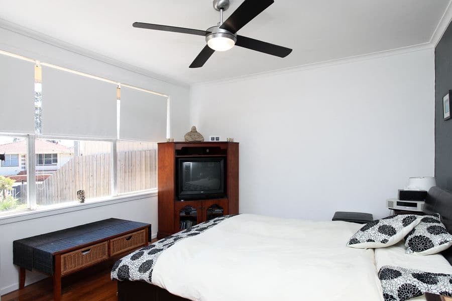 11 Muirhead Crescent, WERRIBEE VIC 3030, Werribee - Thumbnail 4