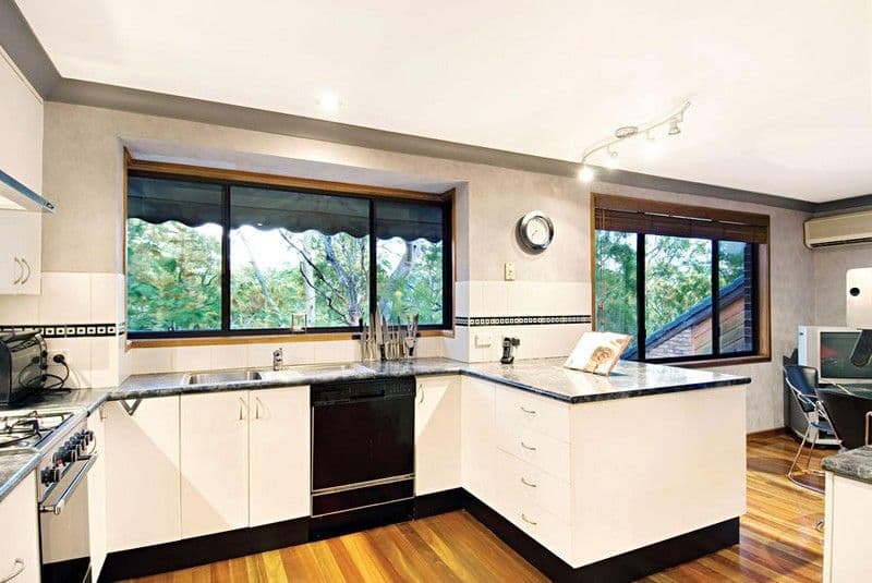 62  Hancock Drive, CHERRYBROOK NSW 2126, Cherrybrook - Thumbnail 3