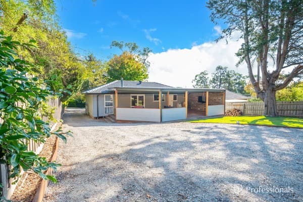 10 Connors Flat Road, Wandin North VIC 3139, Wandin North - Image 1