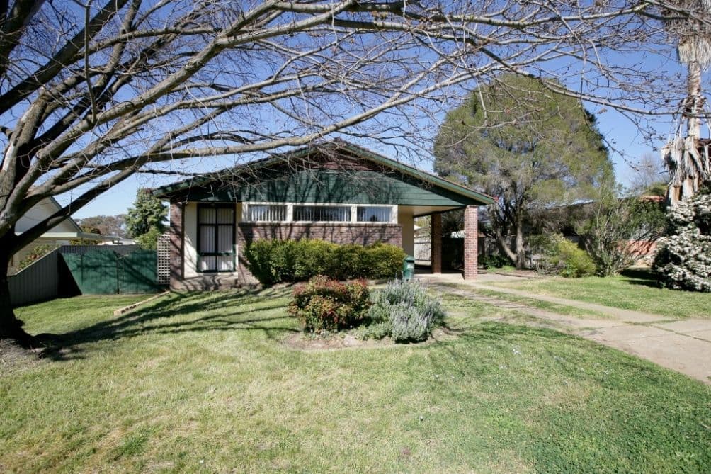 3 Cutler Avenue, KOORINGAL NSW 2650, Kooringal - Thumbnail 2