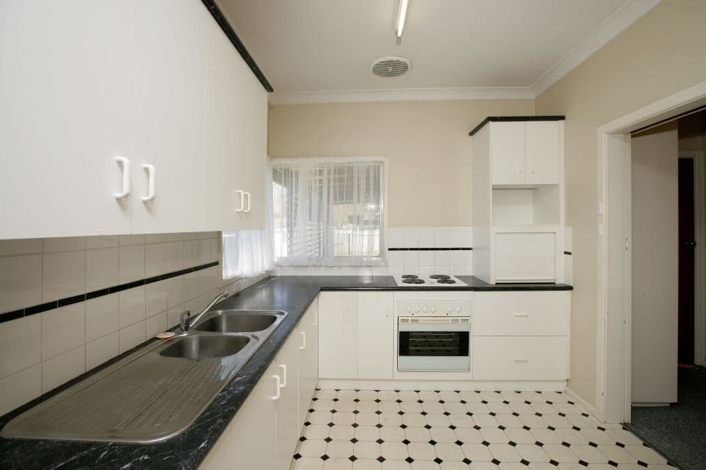 3 Cutler Avenue, KOORINGAL NSW 2650, Kooringal - Thumbnail 8