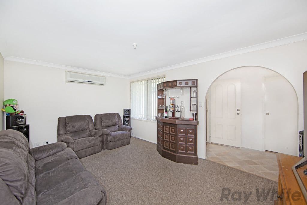 23 Bellwood Close, Tuggerah - Thumbnail 4