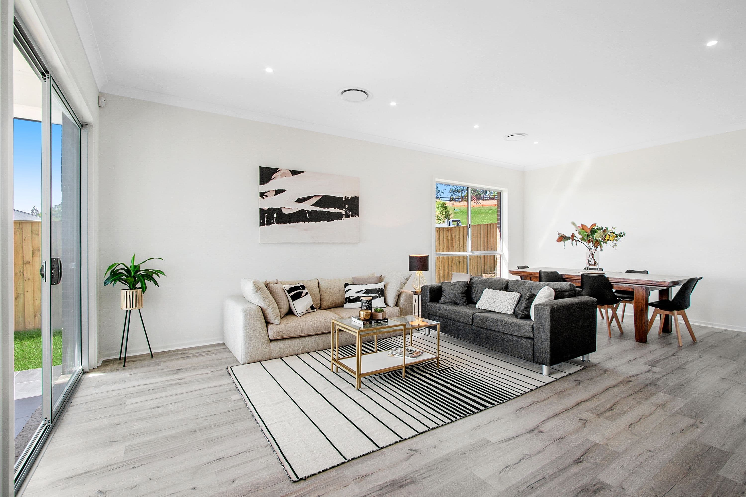 15 Pinnacle Rise, North Richmond - Image 1