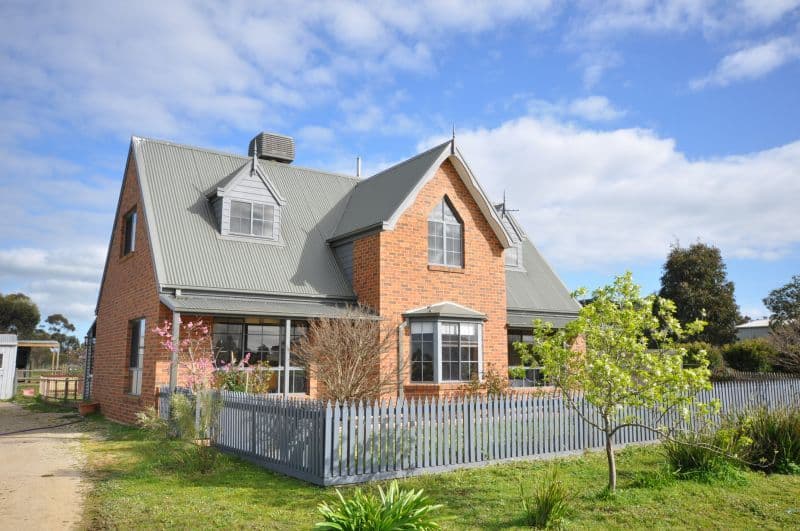 19 Lemalker Court, BANNOCKBURN VIC 3331, Bannockburn - Image 1