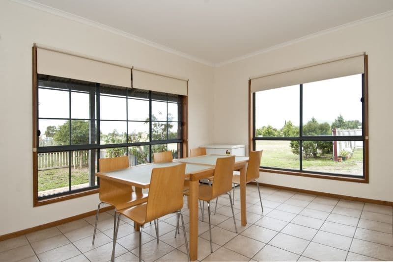 19 Lemalker Court, BANNOCKBURN VIC 3331, Bannockburn - Thumbnail 4