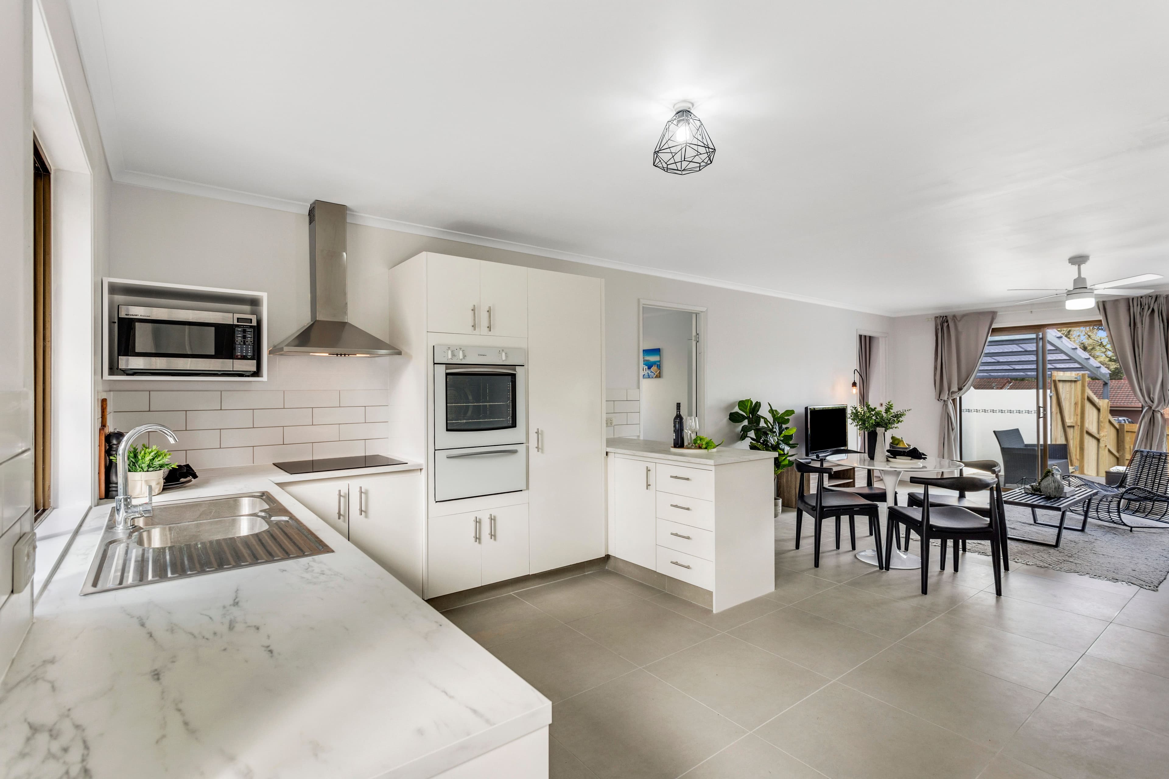 11 Ancona Street, Carrara QLD 4211, Carrara - Thumbnail 2