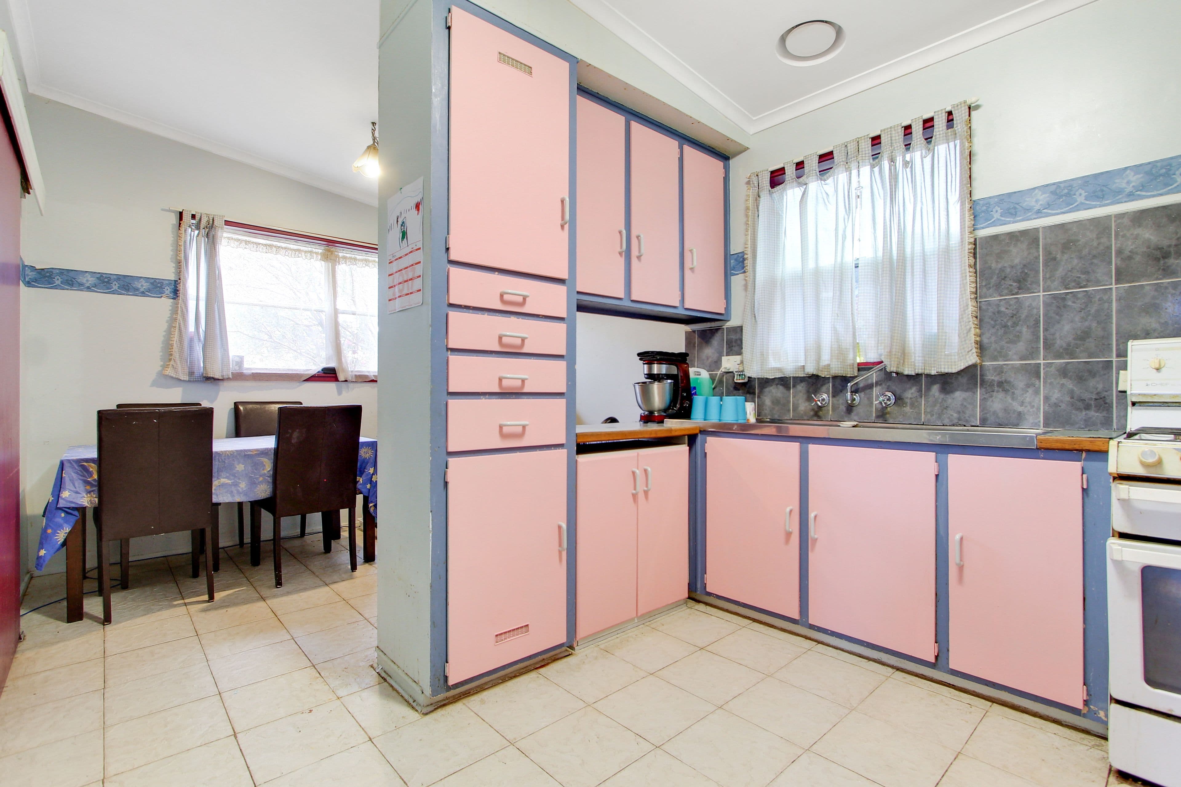 3 Silver Avenue, Frankston North VIC 3200, Frankston North - Thumbnail 2