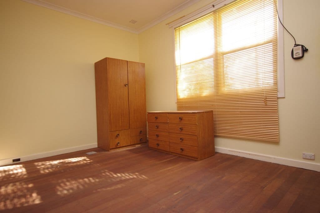 38 Culloton Crescent, BALGA WA 6061, Balga - Thumbnail 8