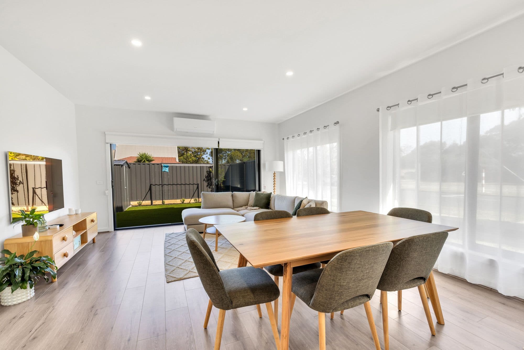 3 Chirnside Avenue, Werribee VIC 3030, Werribee - Thumbnail 8