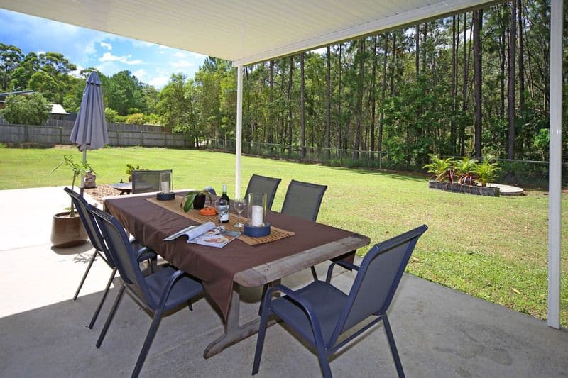 15 Teneale Place, Glass House Mountains QLD 4518, Glass House Mountains - Thumbnail 5