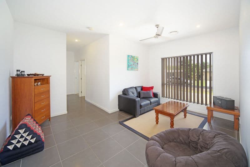 15 Teneale Place, Glass House Mountains QLD 4518, Glass House Mountains - Thumbnail 8