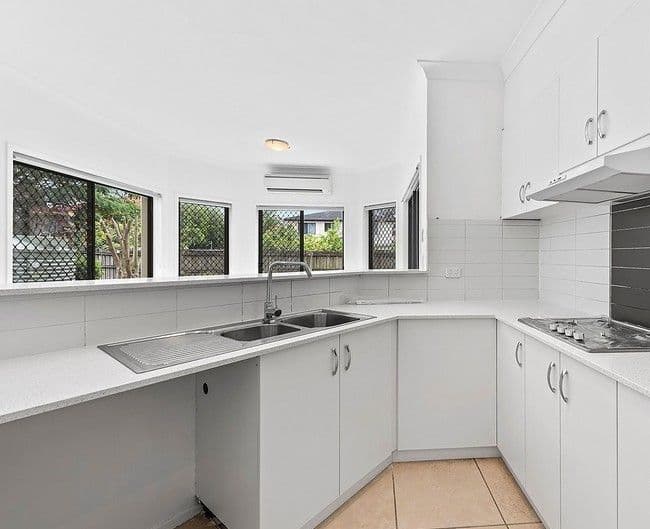 28 Hilas Circuit, Sunnybank Hills QLD 4109, Sunnybank Hills - Thumbnail 6