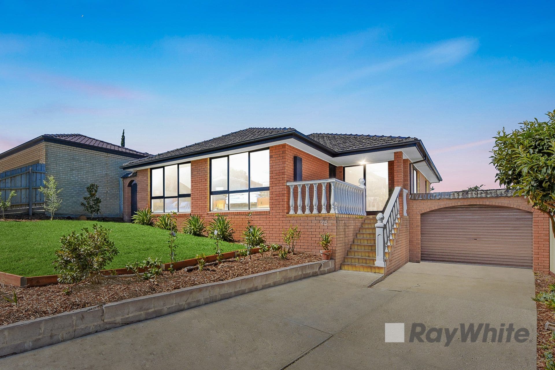 26 Georgette Crescent, Endeavour Hills VIC 3802, Endeavour Hills - Thumbnail 2