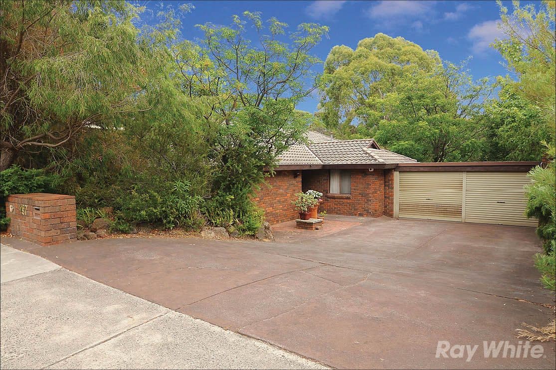 47 Bunker Crescent, Glen Waverley VIC 3150, Glen Waverley - Image 1