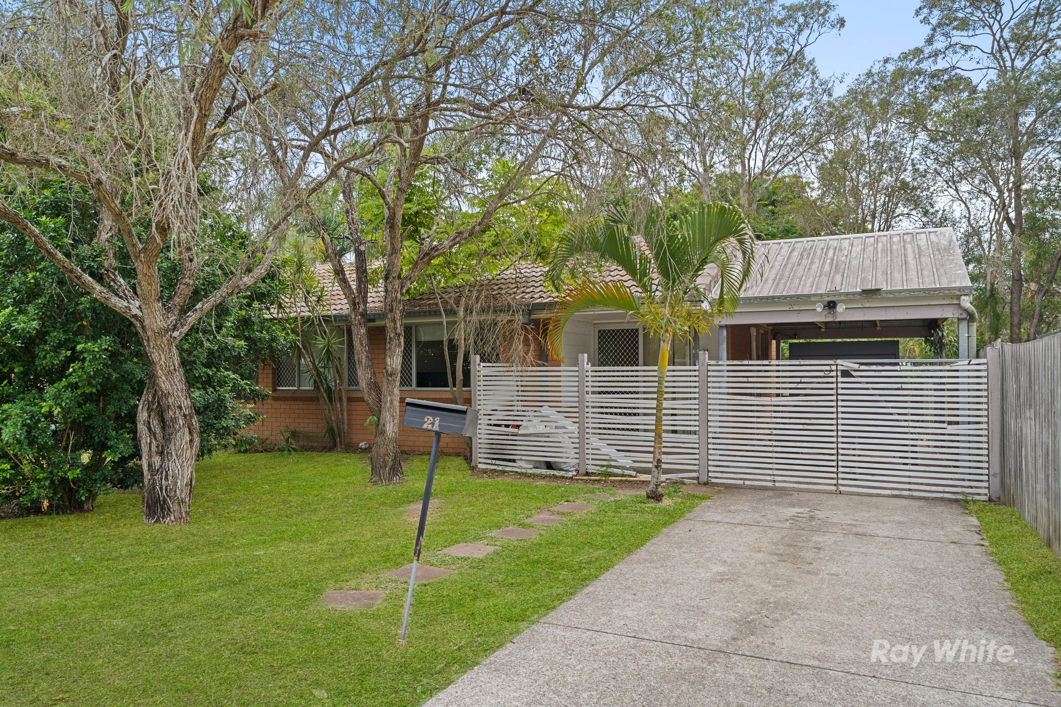 21 Thornside Street, Eagleby QLD 4207, Eagleby - Thumbnail 3