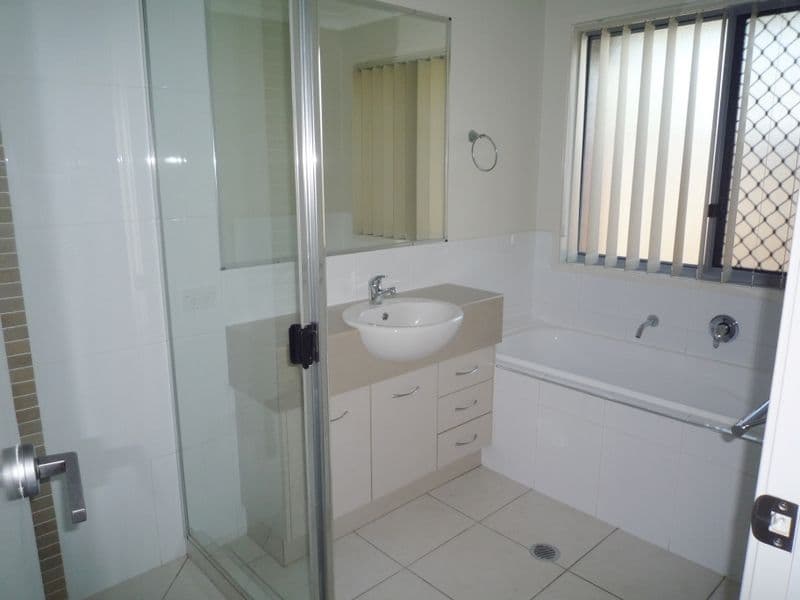 66 Wedgetail Circuit, NARANGBA QLD 4504, Narangba - Thumbnail 5