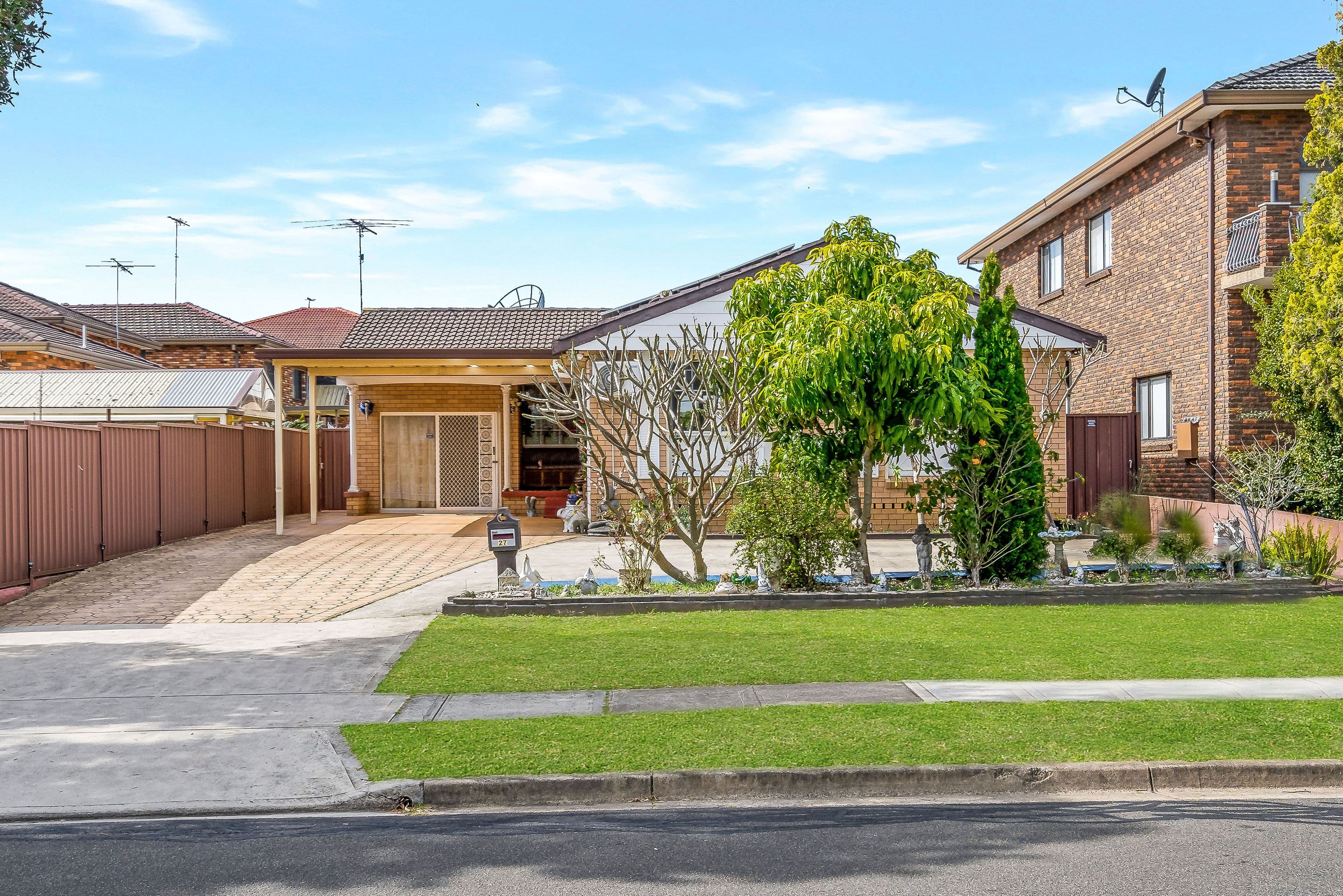 27 Jensen Street, Fairfield West NSW 2165, Fairfield West - Thumbnail 2