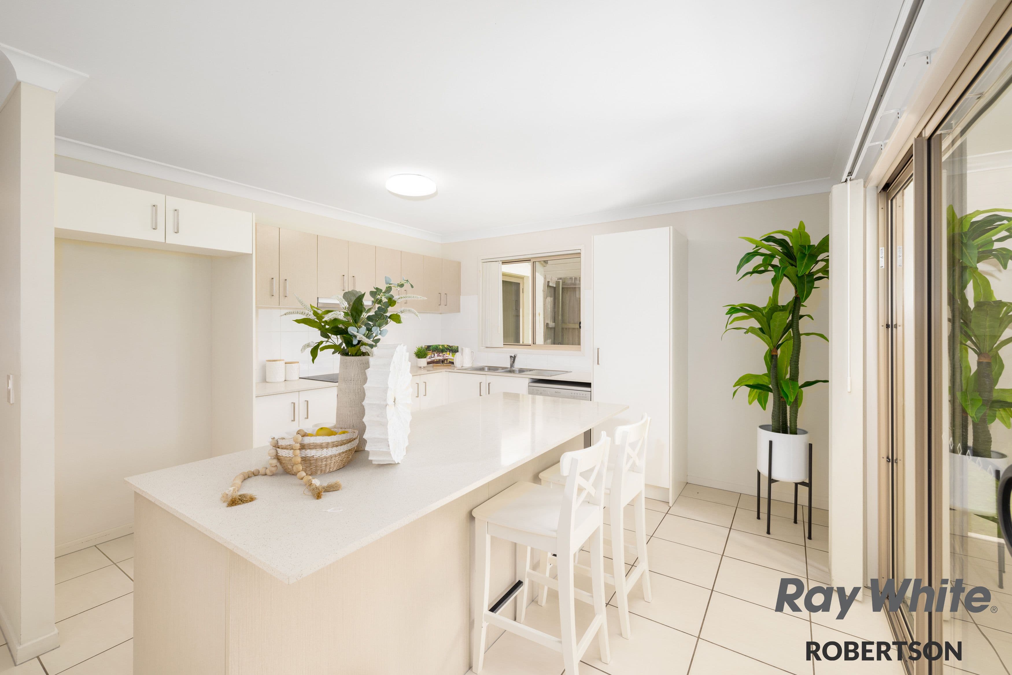 8 Kent Street, Heathwood QLD 4110, Heathwood - Thumbnail 3