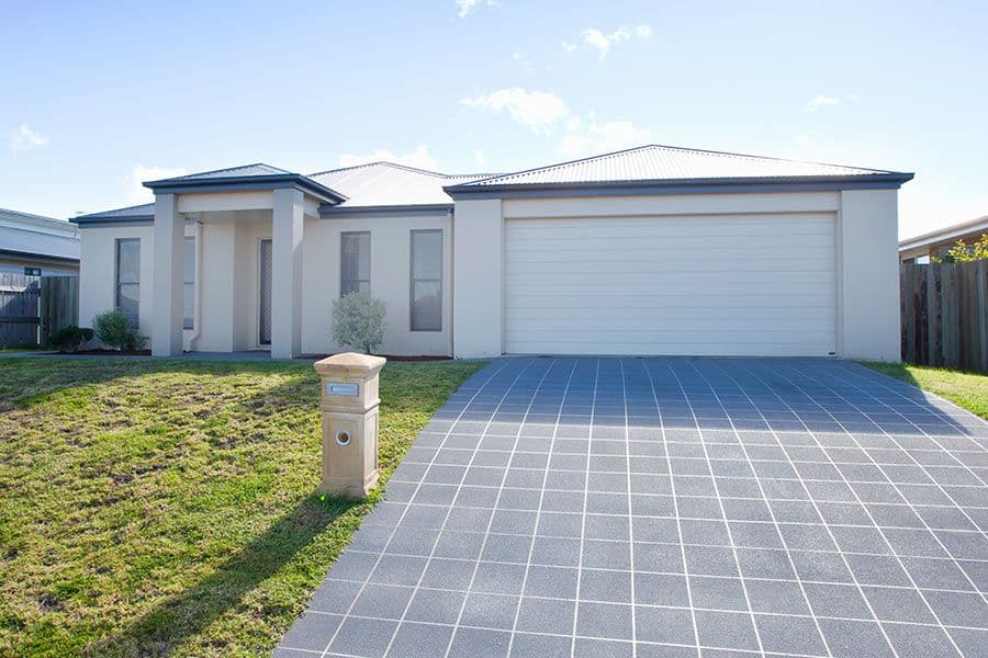 9 Kurrawa Crescent, Glenvale QLD 4350, Glenvale - Image 1