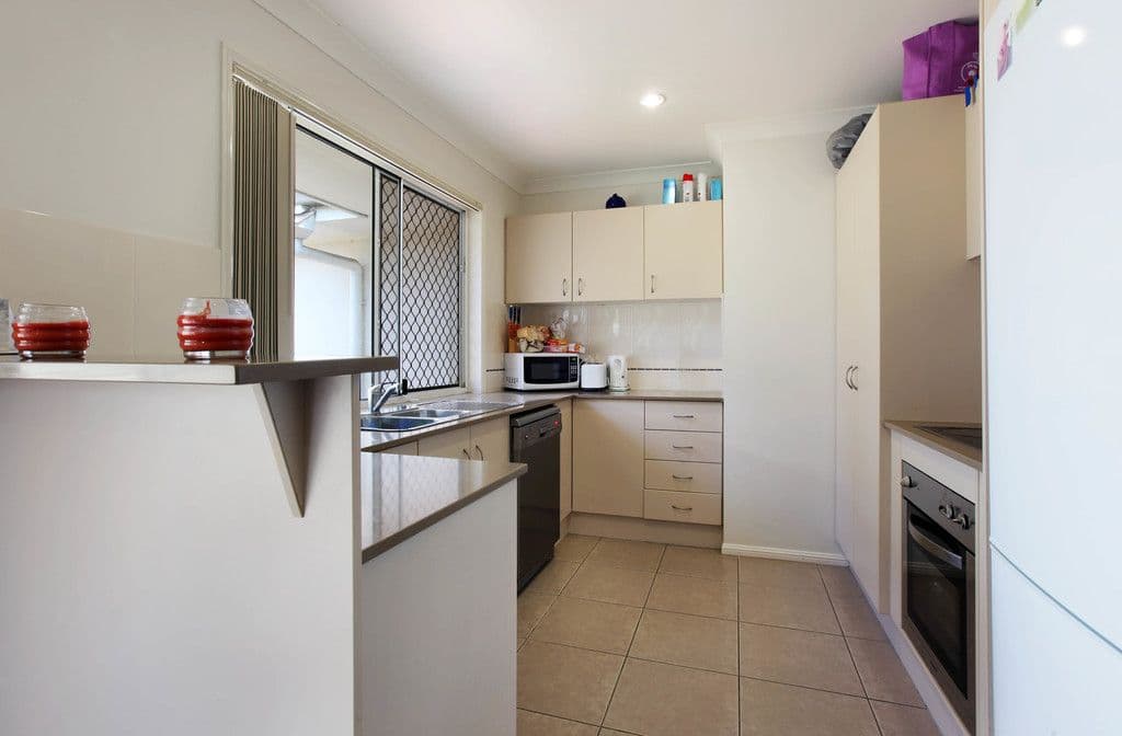 22 Santana Road, Coomera QLD 4209, Coomera - Thumbnail 2