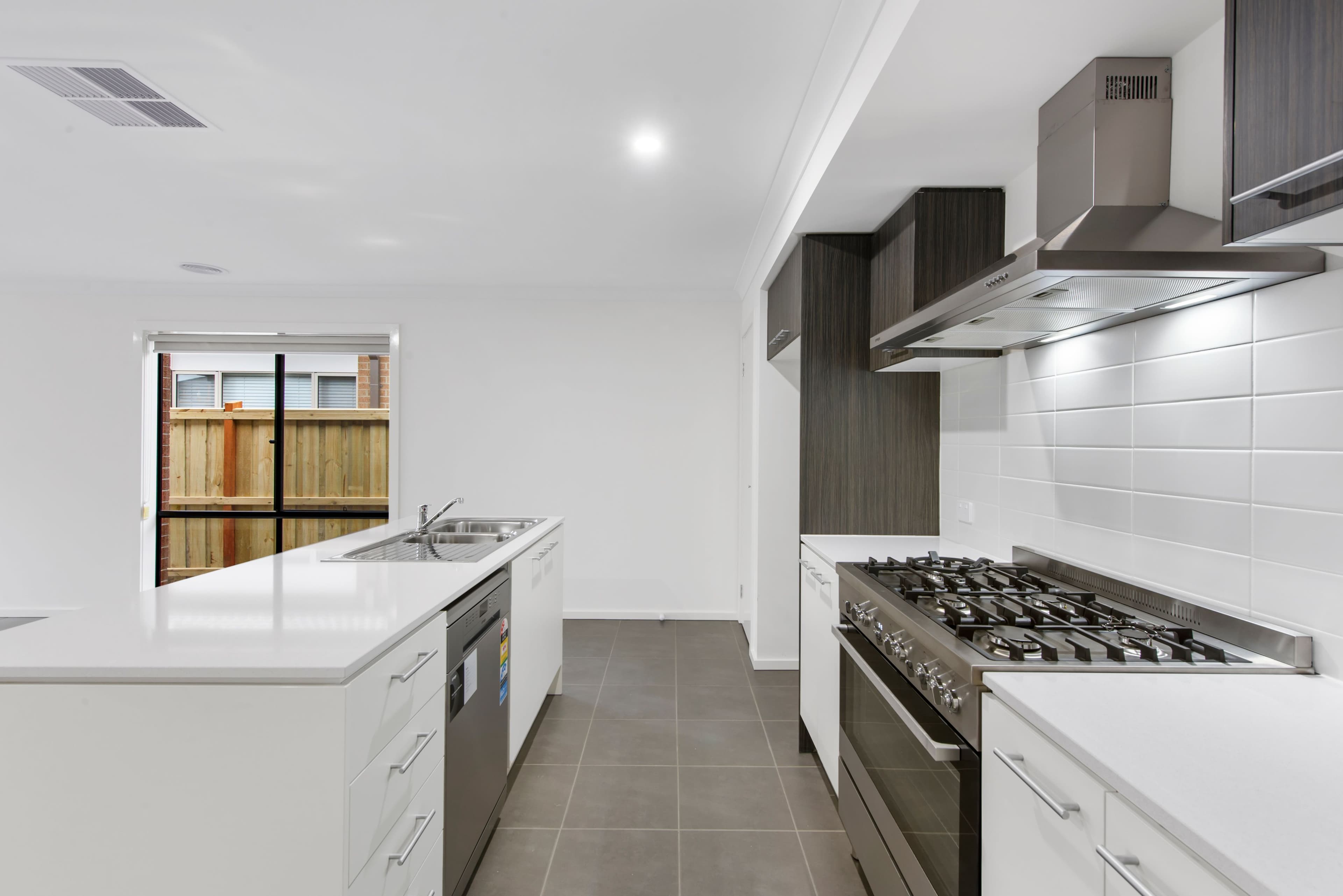 14 rushmore Way, Fraser Rise VIC 3336, Fraser Rise - Thumbnail 4