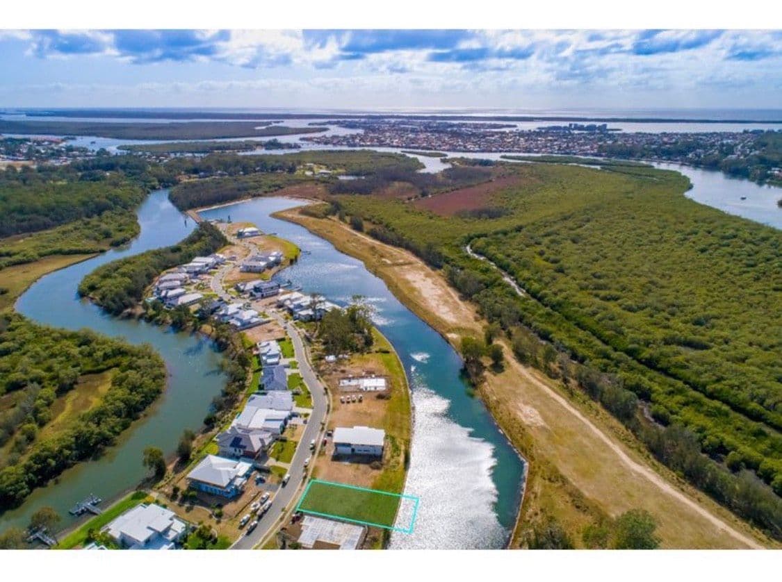 55 Serenity Boulevard, Helensvale QLD 4212, Helensvale - Thumbnail 3