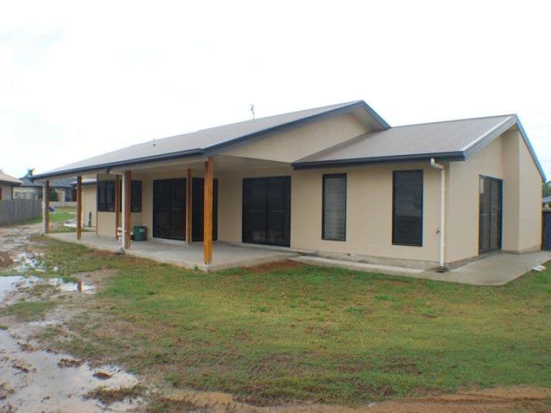 10 Sunlander Close, YEPPOON QLD 4703, Yeppoon - Thumbnail 2