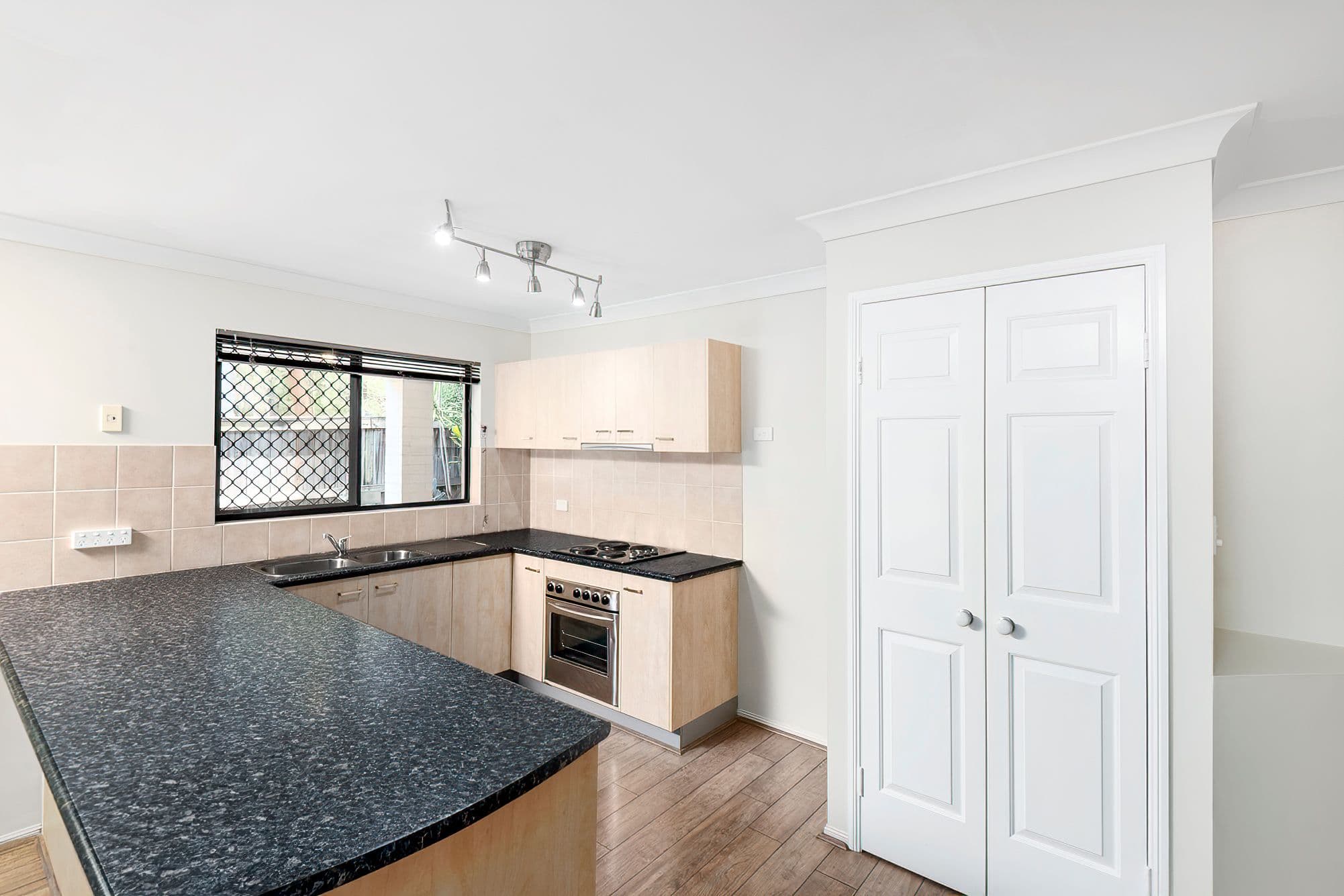 19 Anatini Place, Forest Lake QLD 4078, Forest Lake - Thumbnail 5
