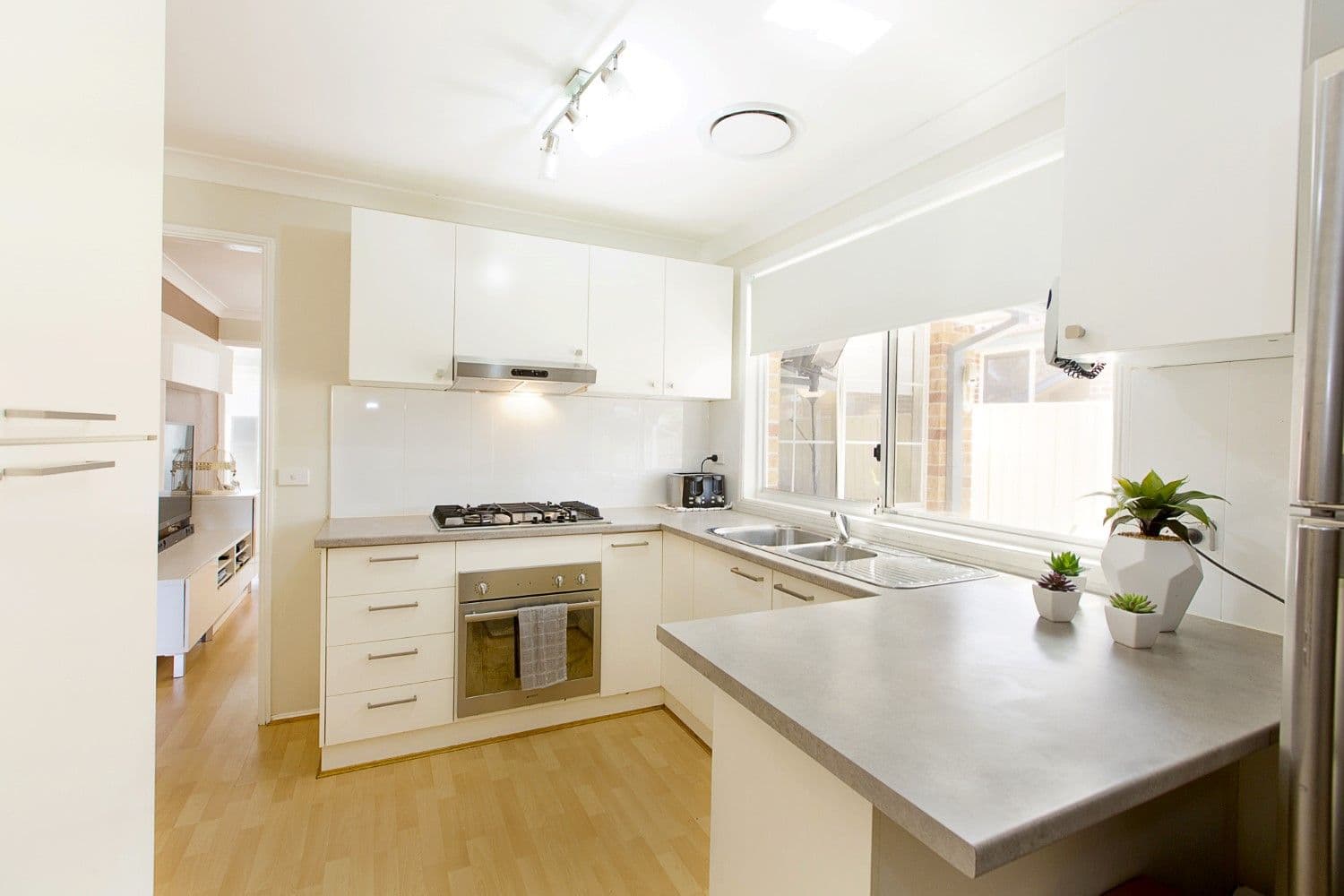 40 Woodi Close, Glenmore Park - Thumbnail 3