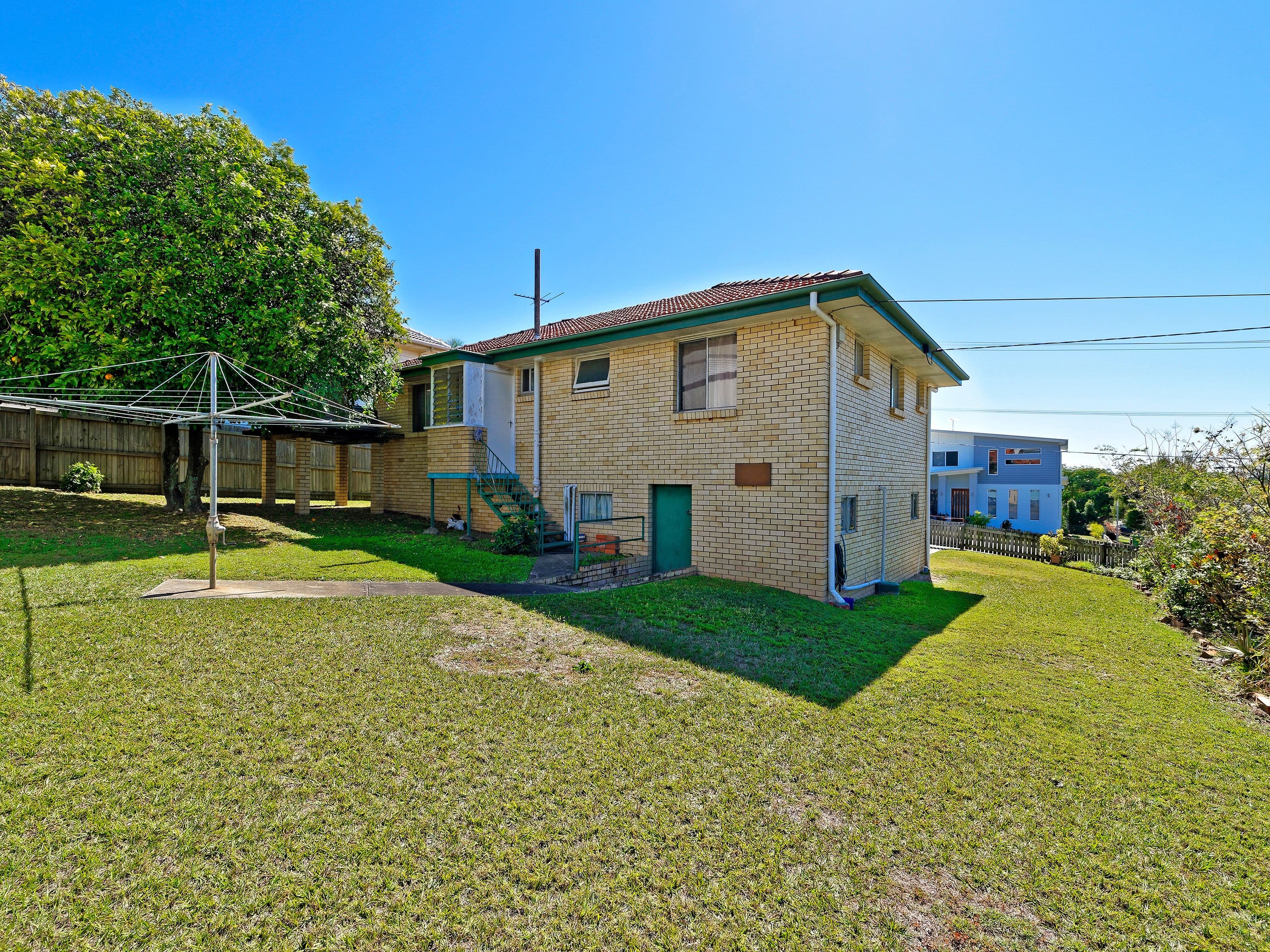 31 Michel Road, Scarborough QLD 4020, Scarborough - Thumbnail 5
