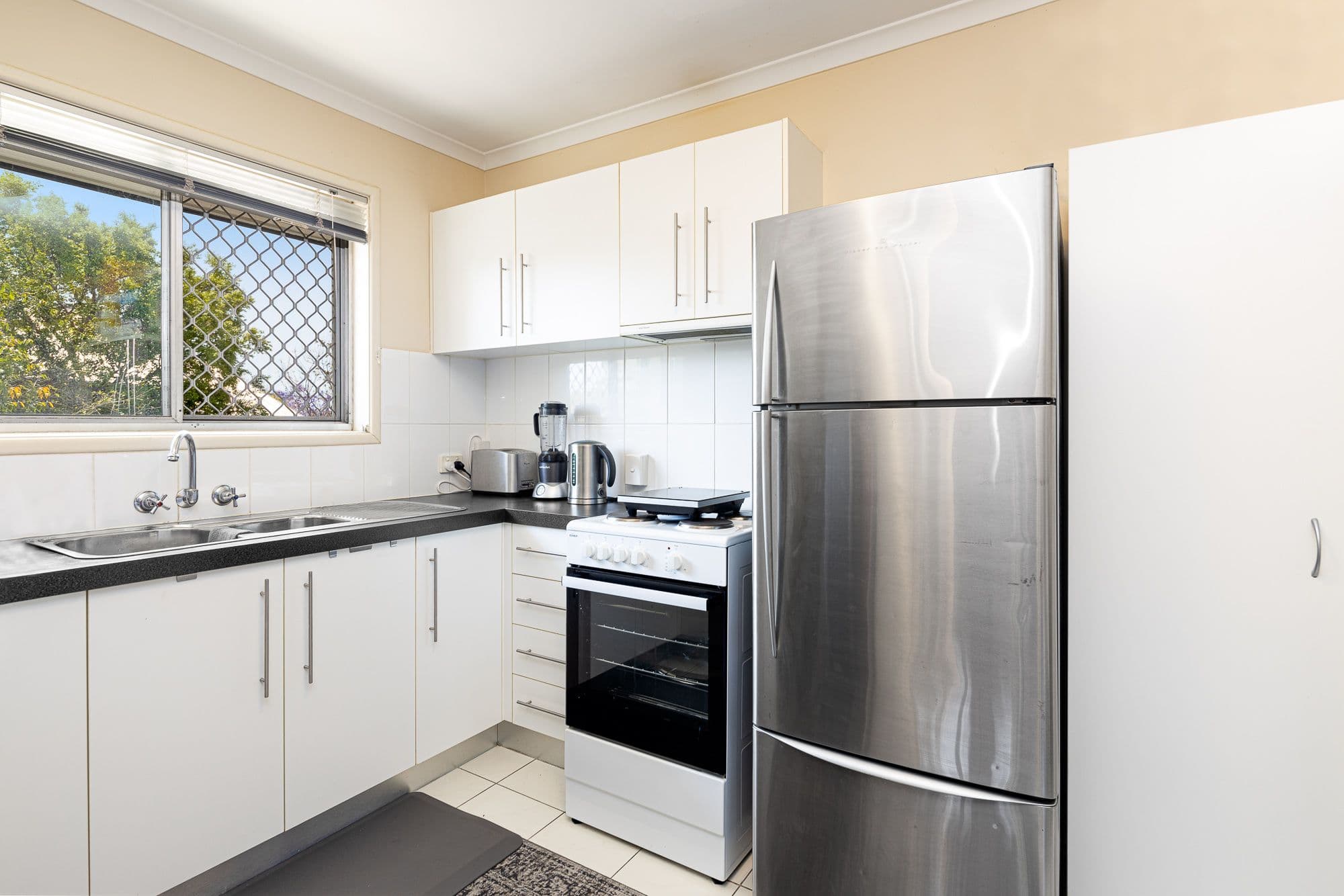 93 Eildon Road, Windsor QLD 4030, Windsor - Thumbnail 3