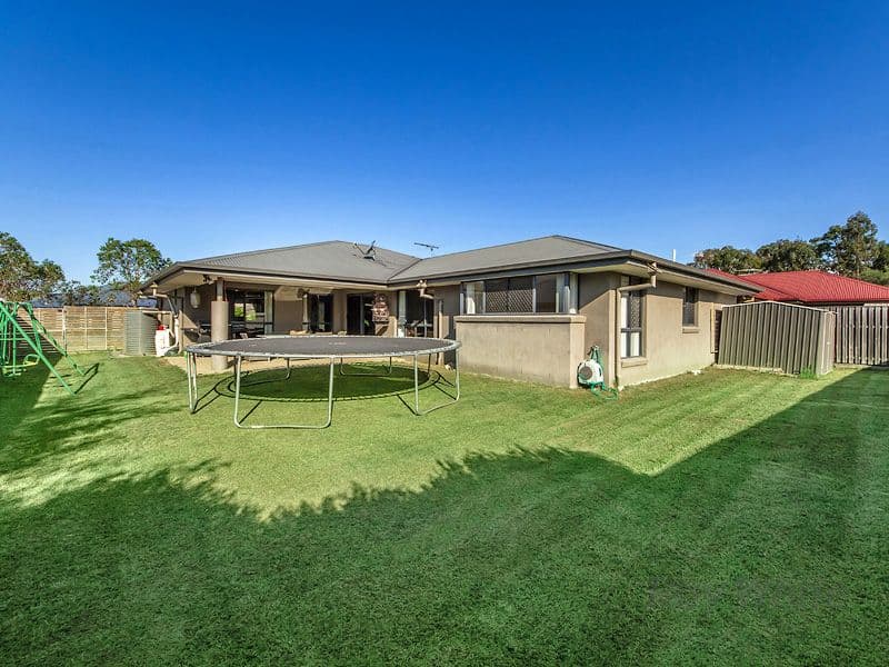 5 Strathburn Crescent, Ormeau QLD 4208, Ormeau - Thumbnail 2