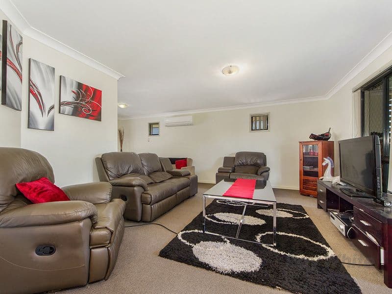 5 Strathburn Crescent, Ormeau QLD 4208, Ormeau - Thumbnail 3