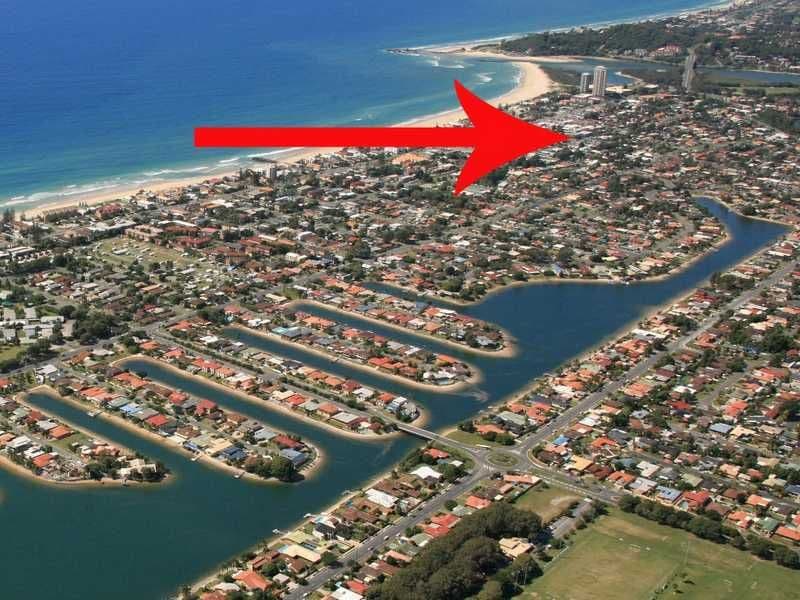 28 Philippine Parade, PALM BEACH QLD 4221, Palm Beach - Thumbnail 2