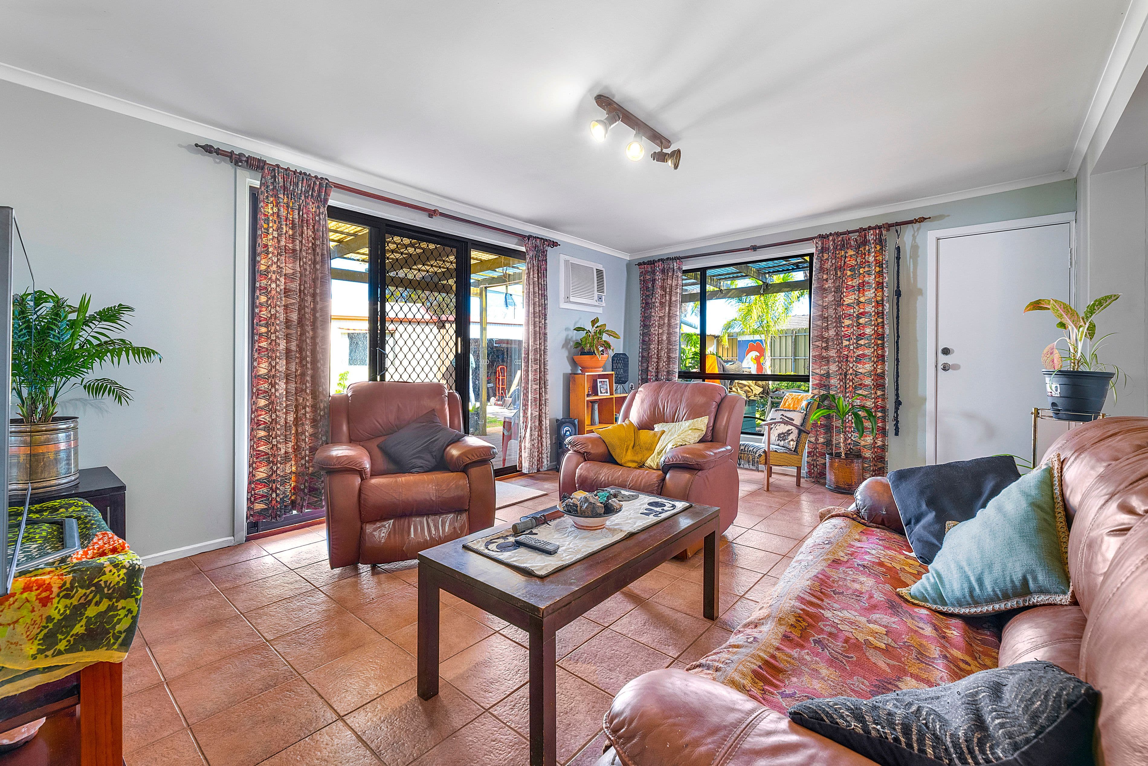 8 Sunderland Avenue, Parafield Gardens SA 5107, Parafield Gardens - Thumbnail 6