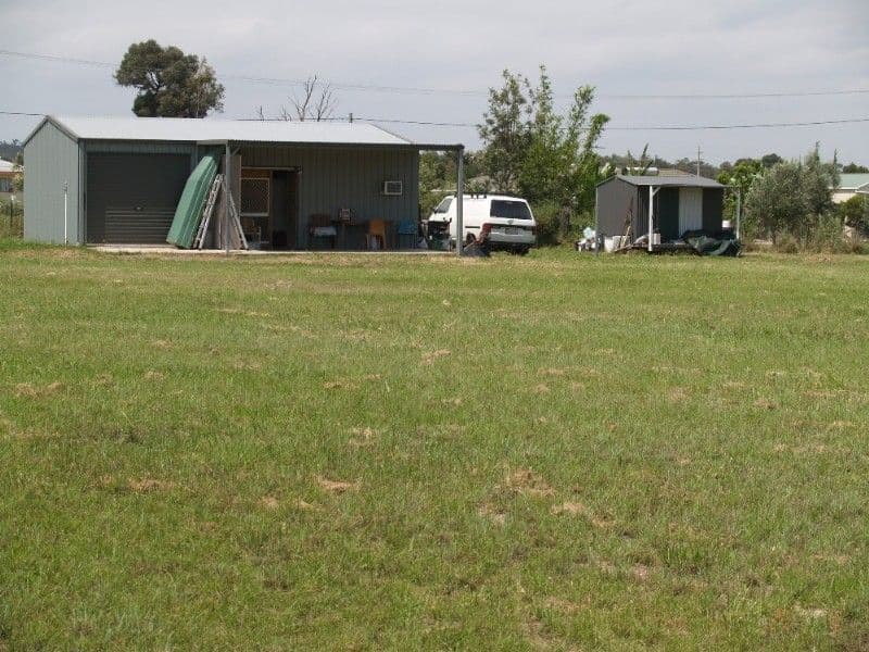 1 Johnson Avenue, BRIGHTVIEW QLD 4311, Brightview - Thumbnail 4