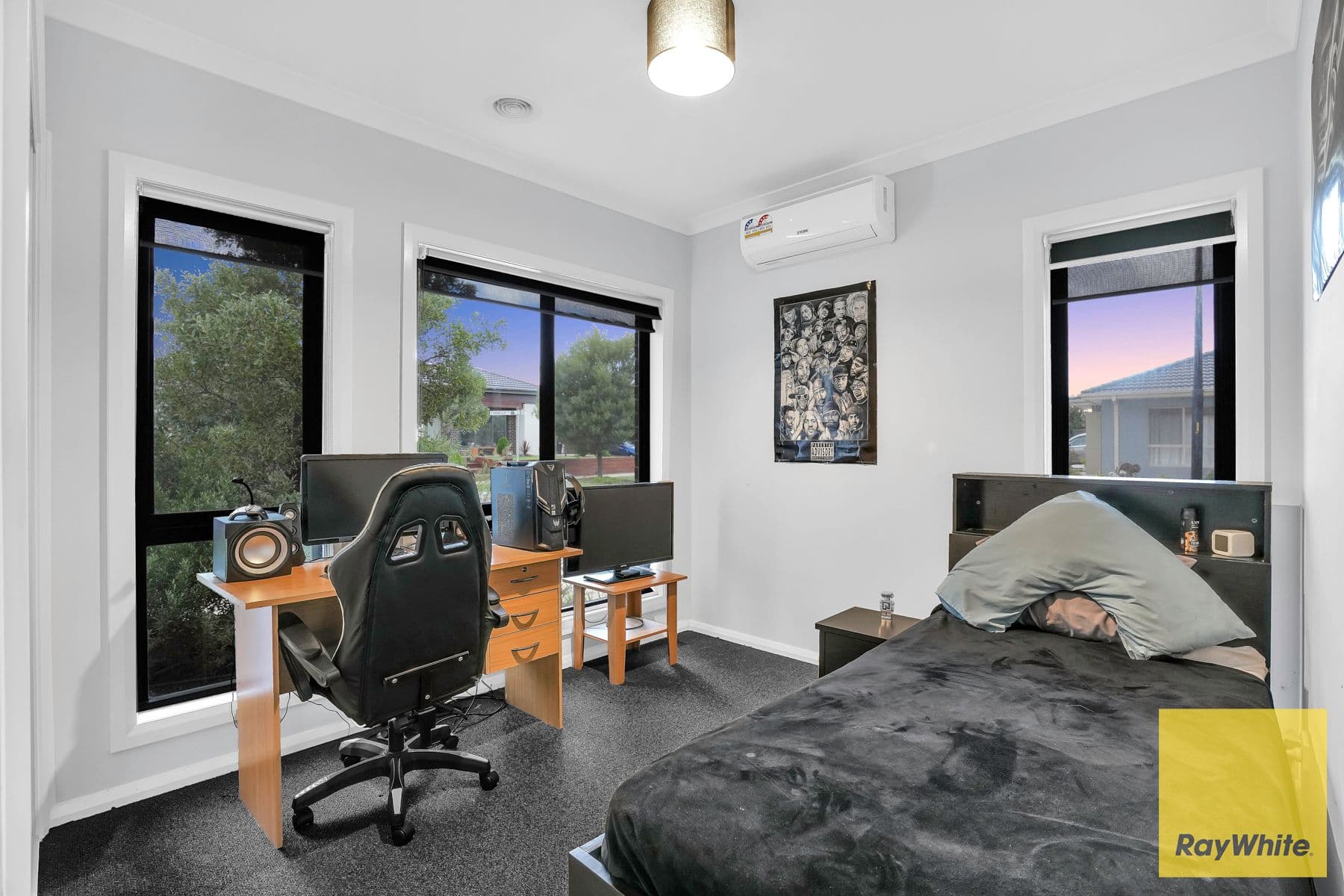 2 Oaky Crescent, COBBLEBANK VIC 3338, Cobblebank - Thumbnail 8