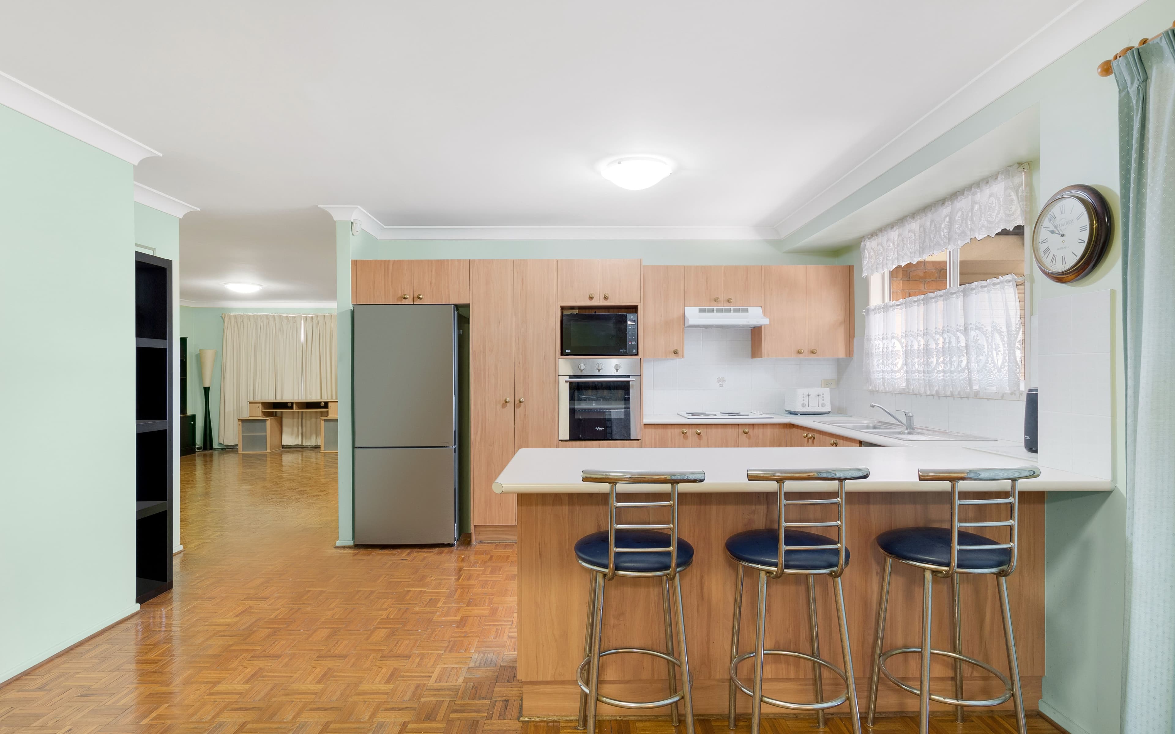 16 Chester Road, Ingleburn NSW 2565, Ingleburn - Thumbnail 5
