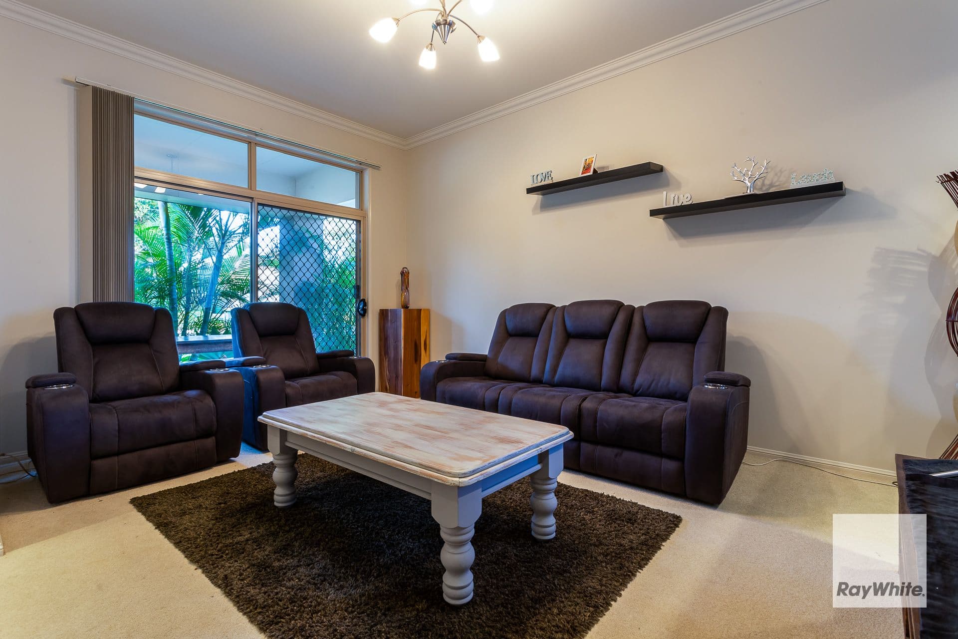 18 Cole Street, Redland Bay QLD 4165, Redland Bay - Thumbnail 7