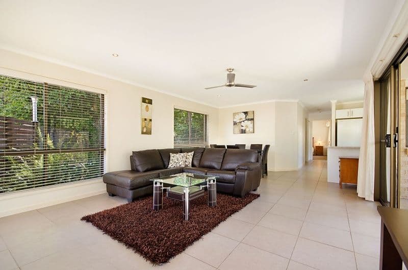 61 Beerwah Parade, BEERWAH QLD 4519, Beerwah - Thumbnail 2