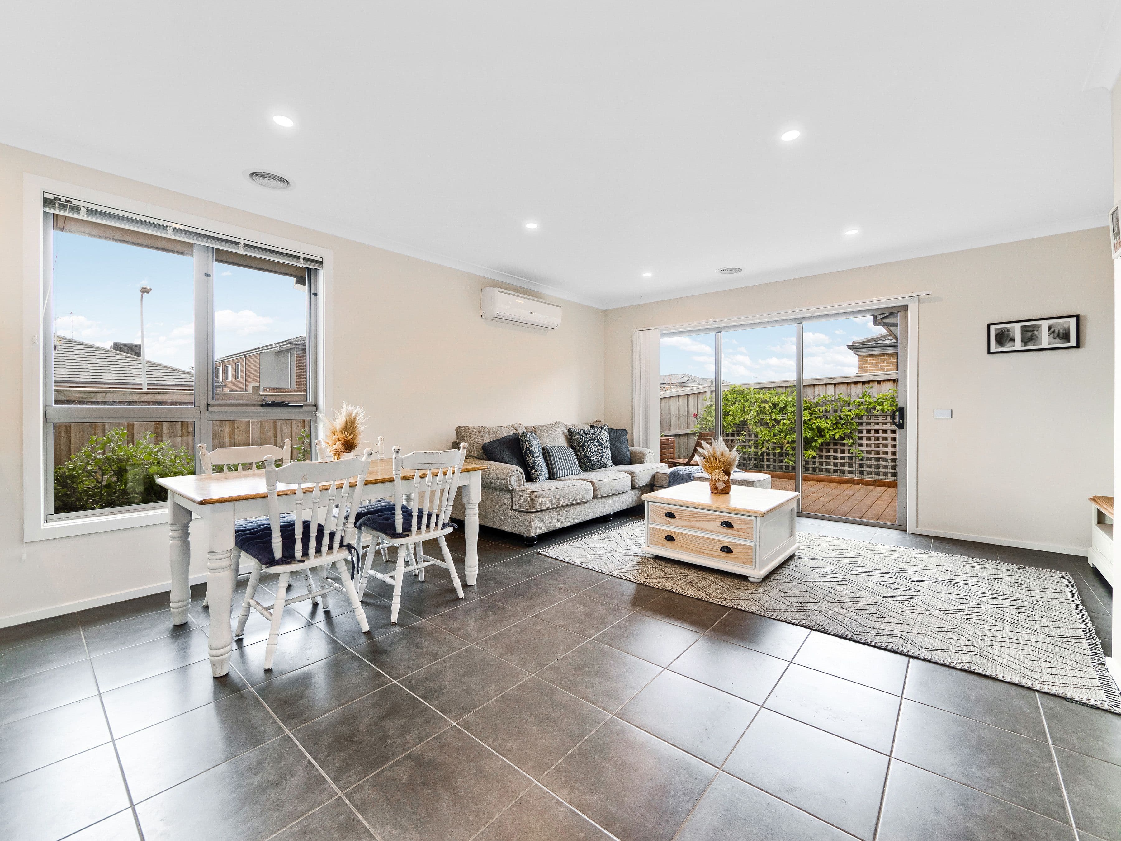 11 Bessie Drive, Cranbourne West VIC 3977, Cranbourne West - Thumbnail 4
