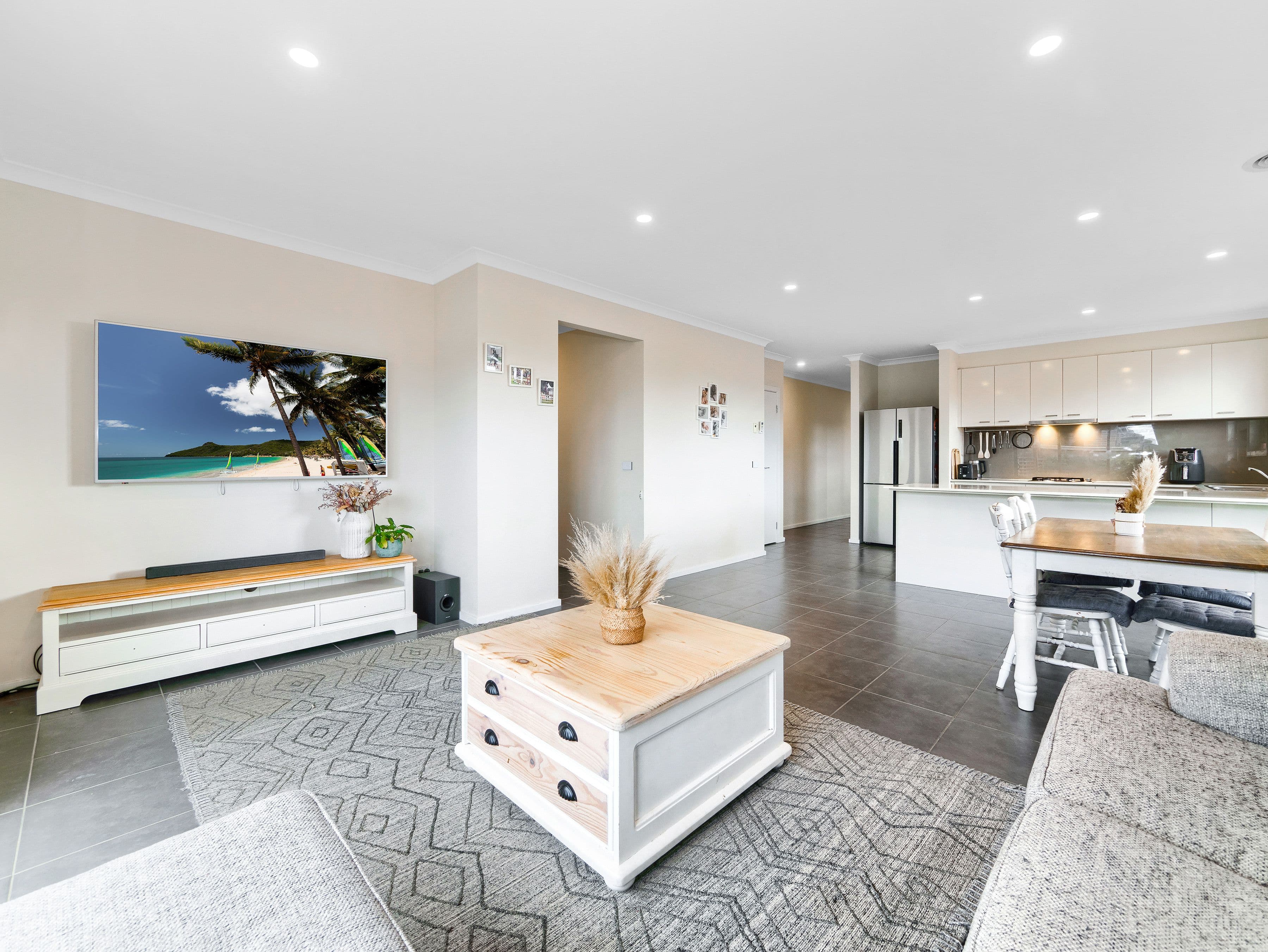 11 Bessie Drive, Cranbourne West VIC 3977, Cranbourne West - Thumbnail 5