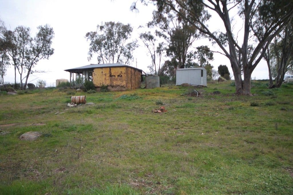 75 Victoria Gully Road, YOUNG NSW 2594, Young - Thumbnail 2