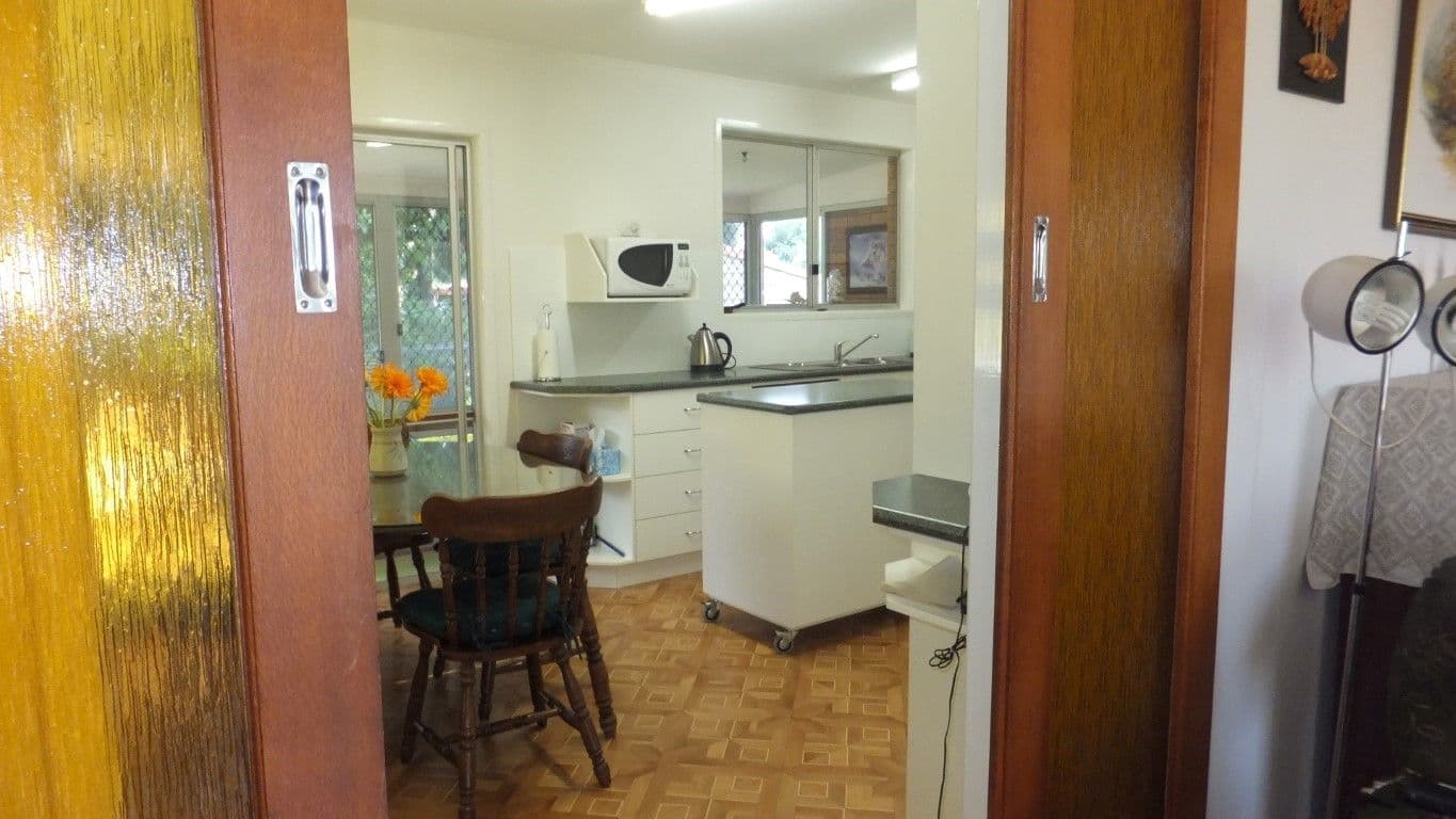 43 Sardon Street, CENTENARY HEIGHTS QLD 4350, Centenary Heights - Thumbnail 7