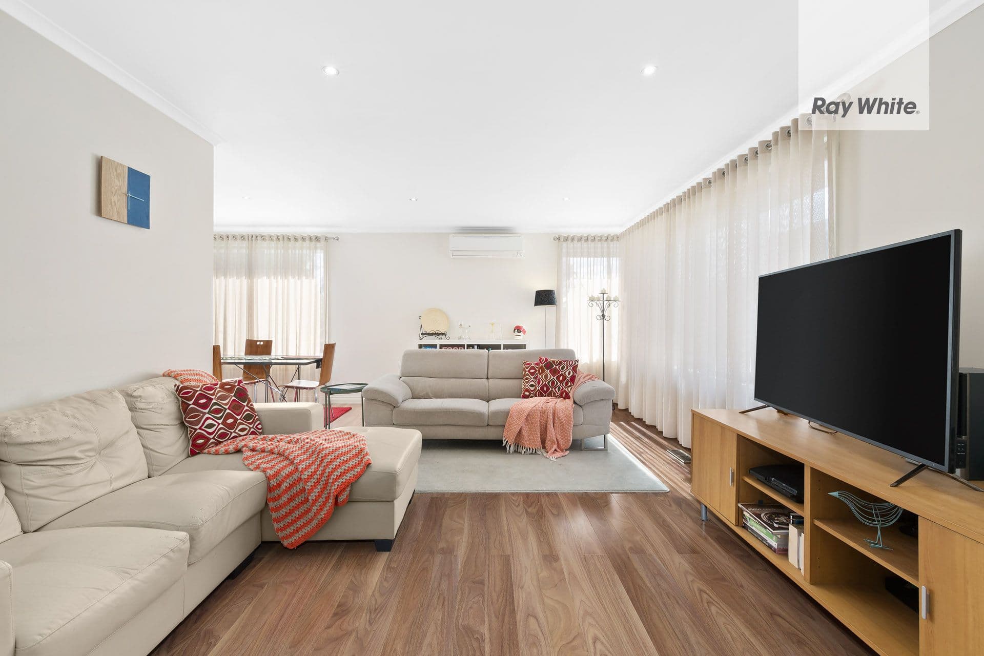 111 Peppercorn Parade, Epping VIC 3076, Epping - Thumbnail 4