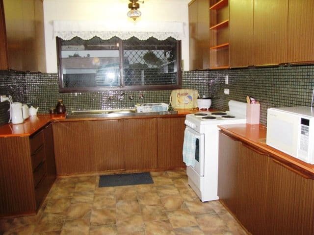 1 Hameister Avenue, LOXTON SA 5333, Loxton - Thumbnail 6