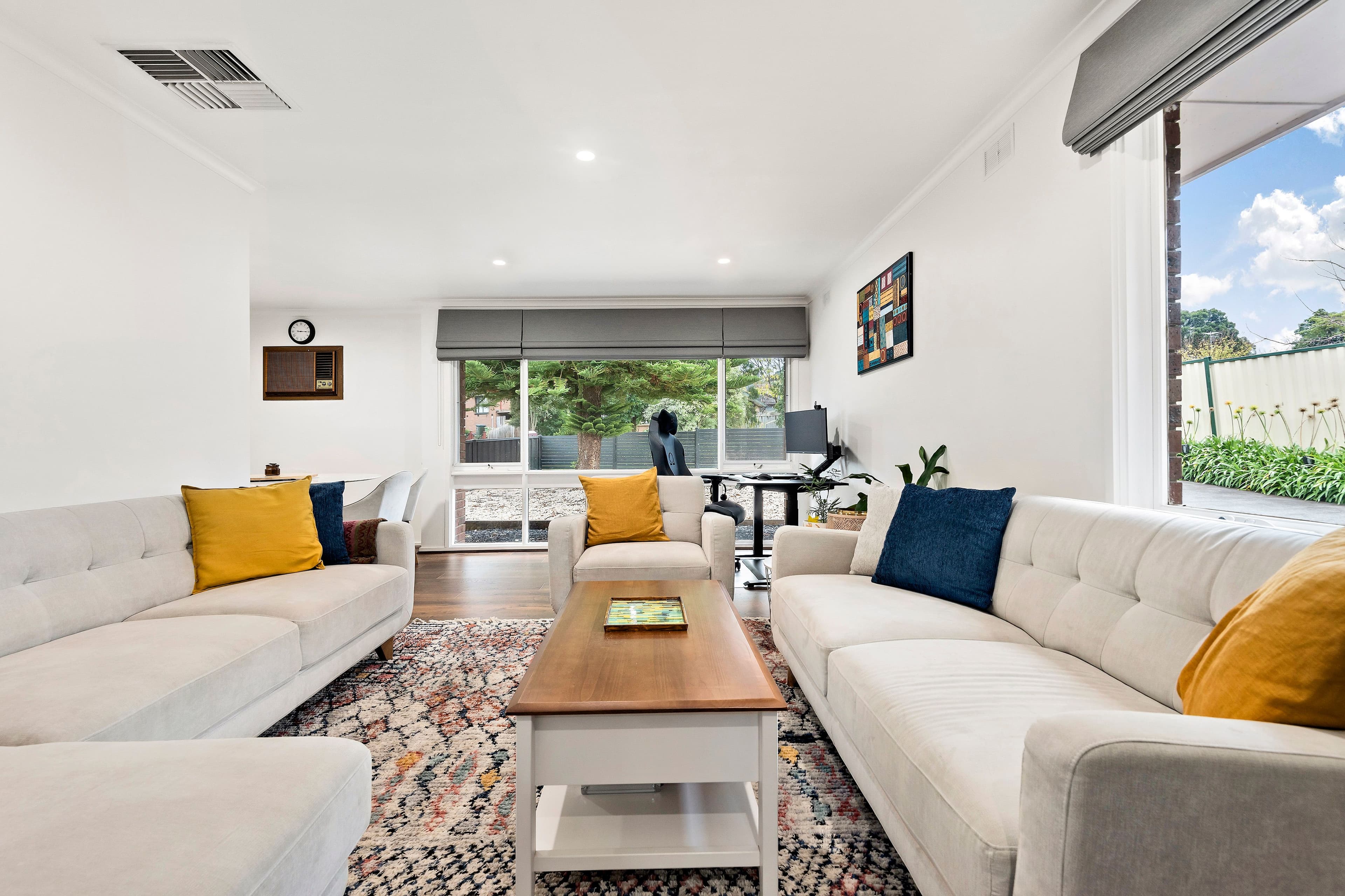 56 William Perry Close, ENDEAVOUR HILLS VIC 3802, Endeavour Hills - Thumbnail 2